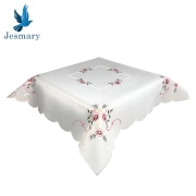 KHĂN TRẢI BÀN VUÔNG HOA VĂN CỔ ĐIỂN